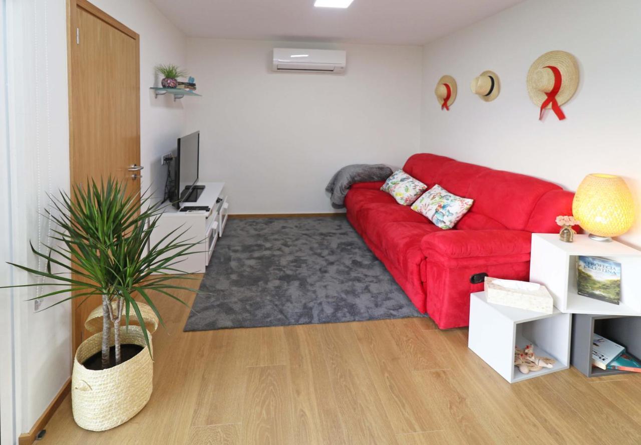 Casinhas De Medros Villa Barcelos Luaran gambar
