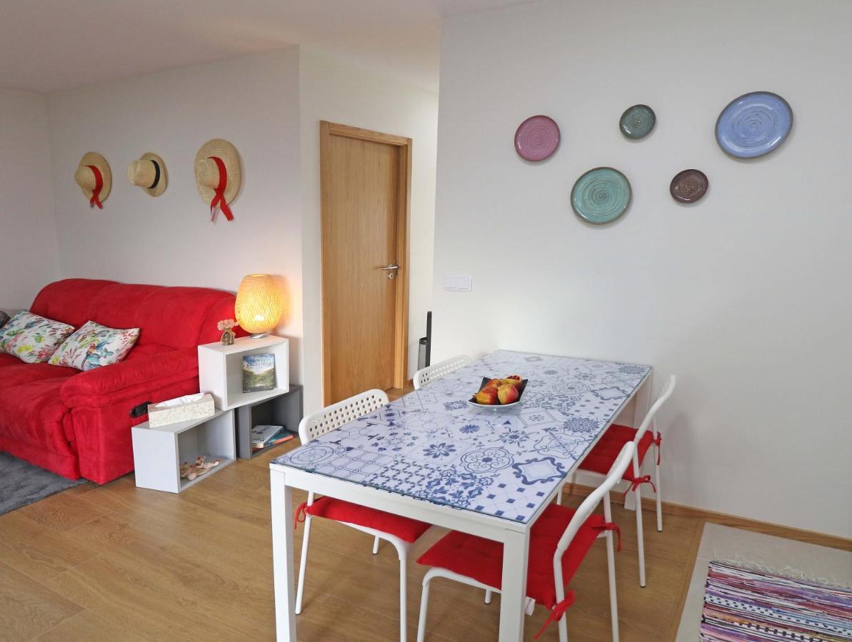 Casinhas De Medros Villa Barcelos Luaran gambar