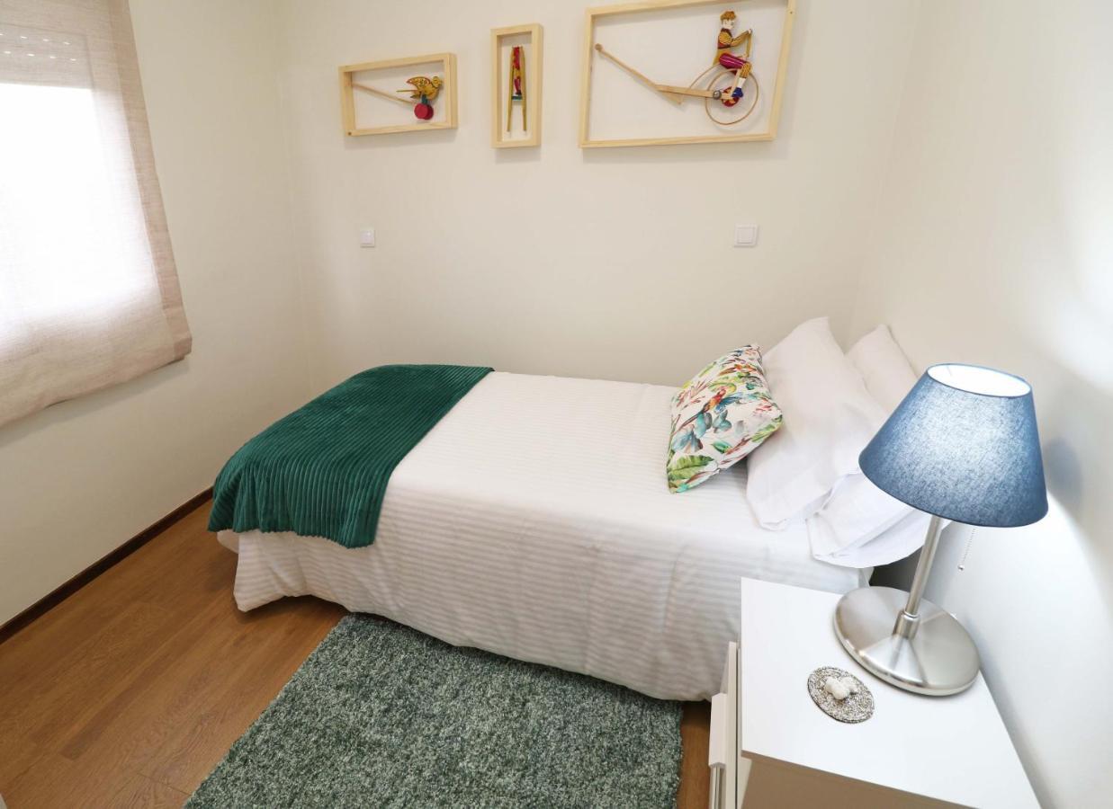Casinhas De Medros Villa Barcelos Luaran gambar