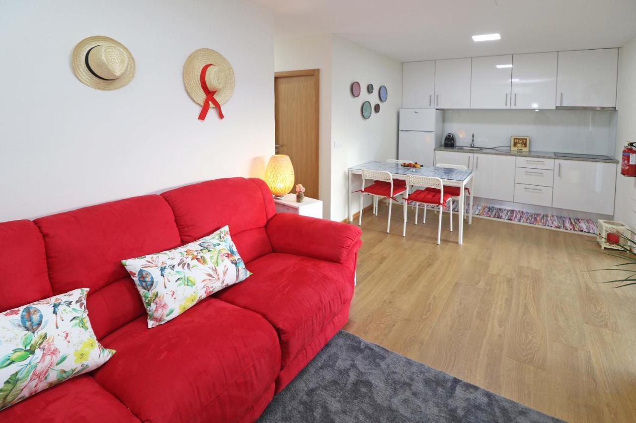 Casinhas De Medros Villa Barcelos Luaran gambar